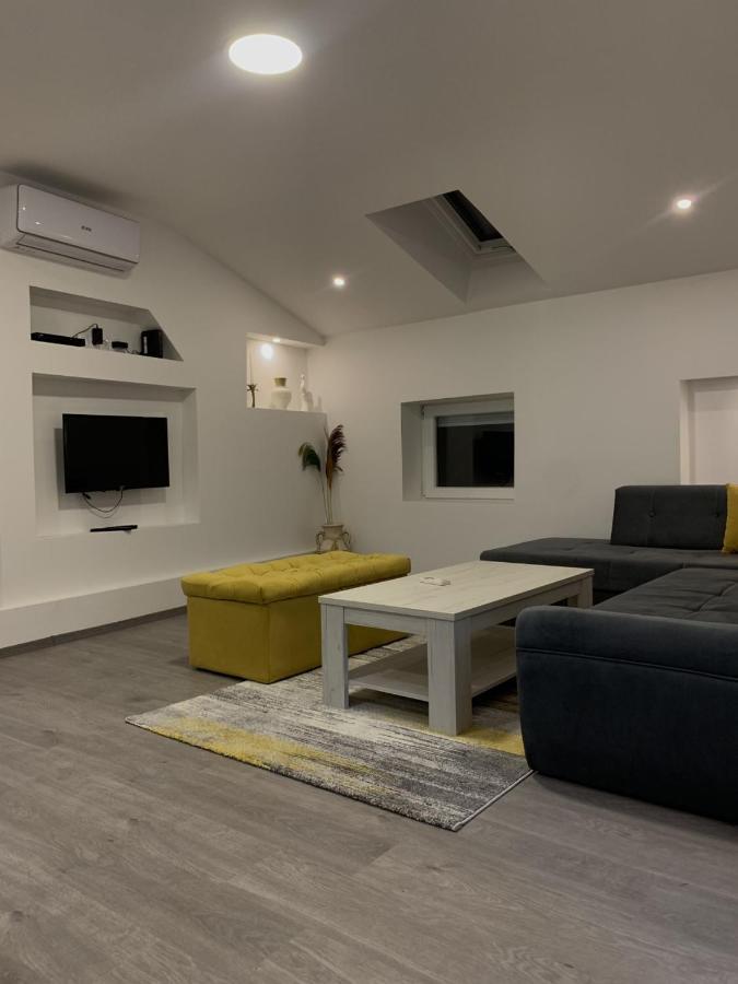 Apartment Grey Сараево Экстерьер фото