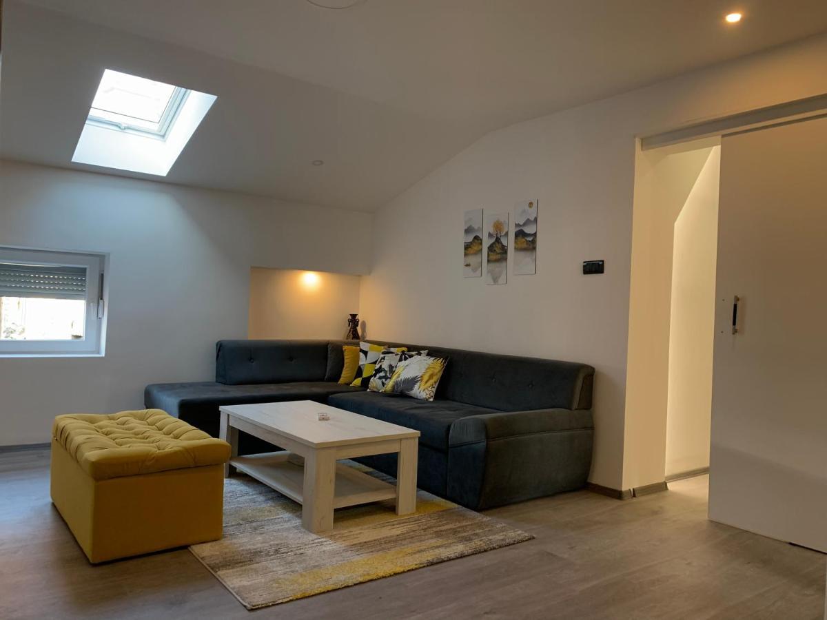 Apartment Grey Сараево Экстерьер фото