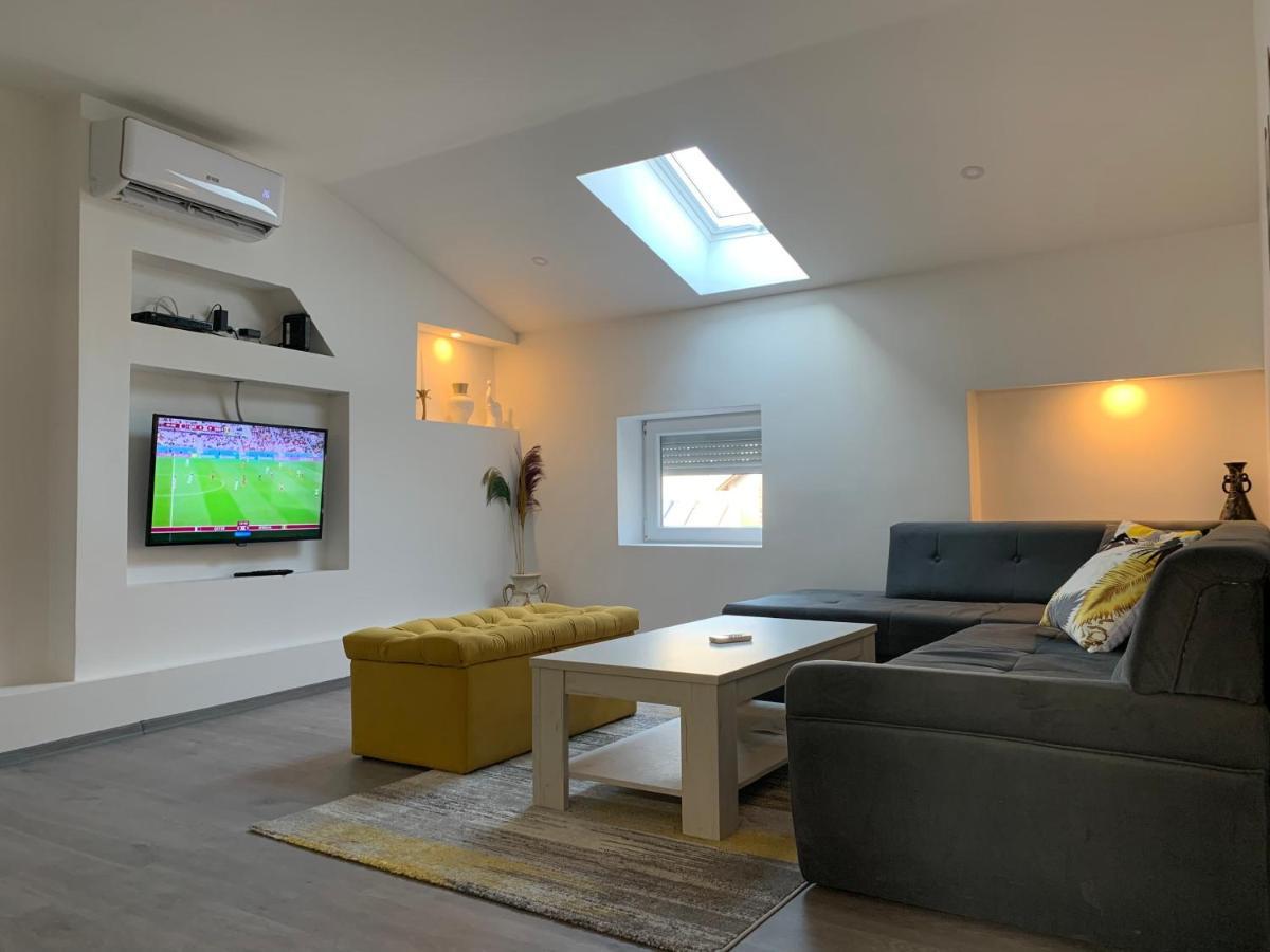 Apartment Grey Сараево Экстерьер фото